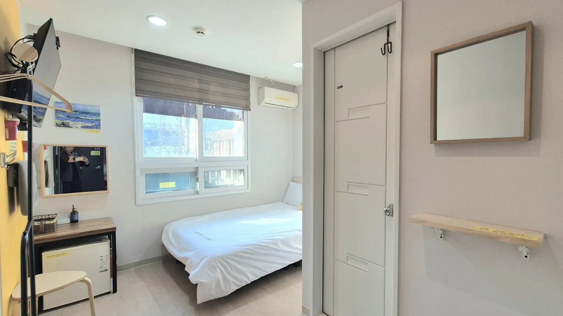 Hostel Tommy Seoel 2*,