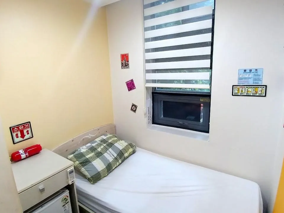 Guest house Hostel Tommy Seoul
